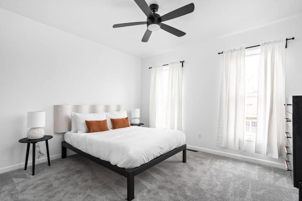 Cozysuites 3Br Arsenal Heights Indy Indianápolis Exterior foto